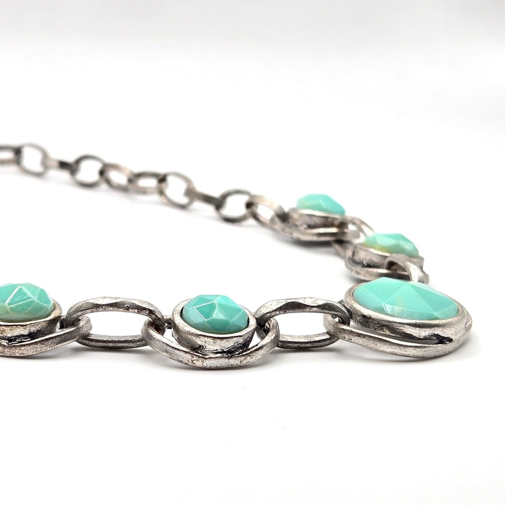 Karma Bella Silver Tone Link Green Faceted Glass Necklace Adjustable 18" to 20" - Picture 5 of 6